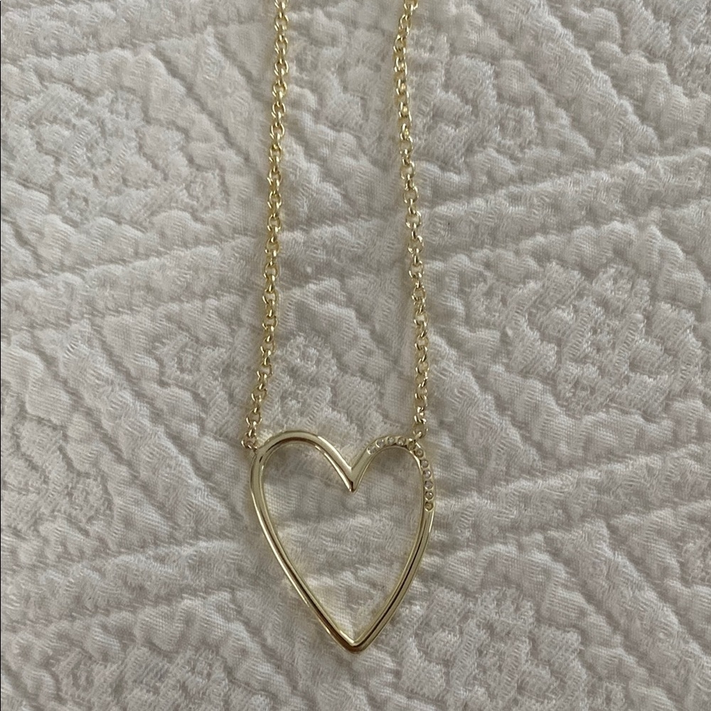 Elegant Gold Heart Necklace